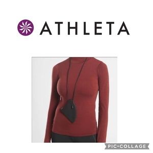 Athlete face mask bag